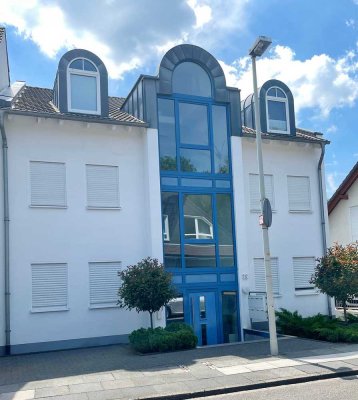 Gepflegt & begehrt - Toll geschnittene 2Zi-Wohnung mit Durchreiche & Privatgarten in Bonn-Lessenich
