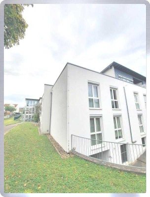 Seniorengerechte 2-Zi-Wo. m. Lift u. Betreuungsangeboten in Grünlage v. Metzg. Ab 65 Jahren!