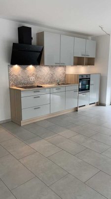 Energieeffizient & Modern: Großzügige 2½-Zimmer-Wohnung mit Balkon in Fürth