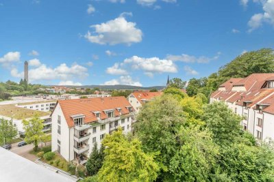 Reizvolle 3-Zimmer-Attika-Wohnung mit großer Dachterrasse nähe Stadtzentrum