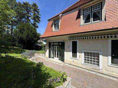Exklusive Altbau-Villa in Gießhübl – Ideal für eine Gemeinschaftspraxis oder Kanzlei