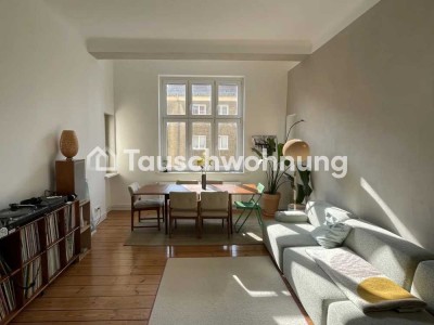 Tauschwohnung: Helle, große, frisch sanierter Altbau in Ostberlin