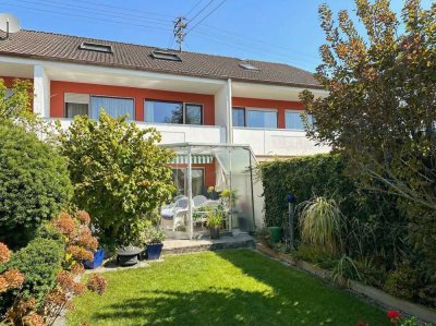 Anleger aufgepasst! Gepflegtes und bewohntes Reihenmittelhaus mit Garage!