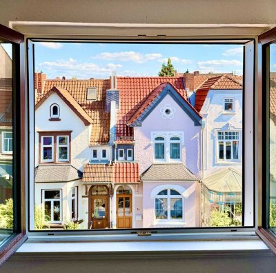 Ab 1.7: Charmante, helle 2-Zimmer Wohnung im Flüsseviertel mit ca. 2.9m Deckenhöhe
