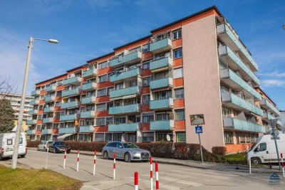 Garconniere mit Balkon - Nähe LKH / PMU