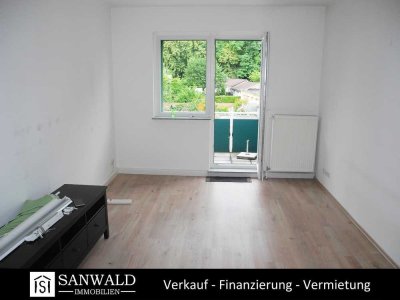 Moderne 2,5 Zimmer mit Balkon