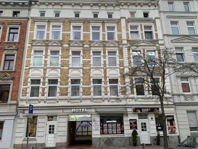 37,5 qm Altbau-Charme in schöner, ruhiger, aber noch zentraler Lage