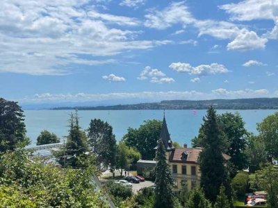 EXTRAVAGANTER WOHNTRAUM MIT SENSATIONELLEM SEEBLICK