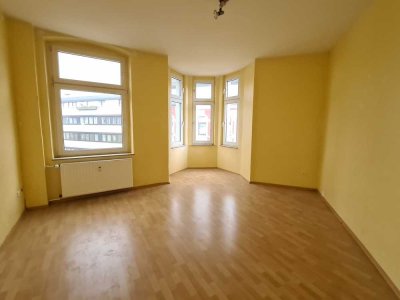 Attraktive 3,5 Raum Wohnung mit Altbau-Charme in zentraler Lage!