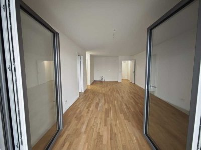 Erstbezug: 2-Zimmer Neubauwohnung im 5. OG mit Südbalkon in Bockenheim