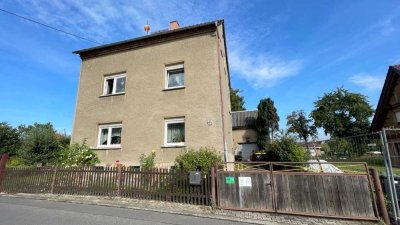 Sanierungsbedürftiges Einfamilienhaus mit großem Grundstück im Landkreis Leipzig zu verkaufen
