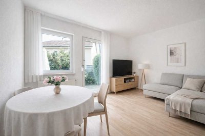 Erstbezug nach Renovierung: 3-Zimmer-Wohnung mit Terrasse und kleinem Garten
