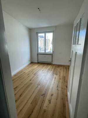 2-Zimmer-Dachgeschosswohnung in
