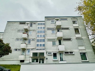 Wertsteigerungspotenzial in Aussicht: Großzügige, ruhige, gut geschnittene 4 Zi Wohnung in Top-Lage!
