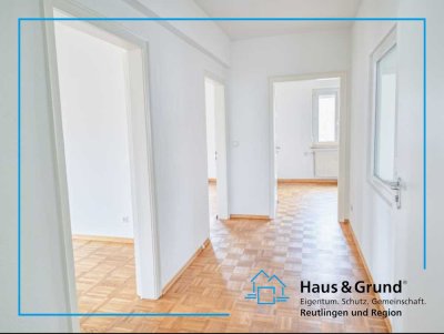 Renovierte 3,5 Zimmer (1. OG), 78m², neue Küche, Garage uvm.