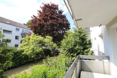 Moderne Wohnung mit EBK und schönem Balkon