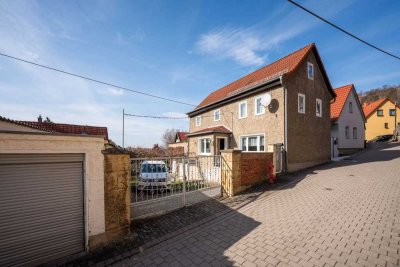Bauernhaus mit Nebengelass in exponierter Lage Ziegenhains