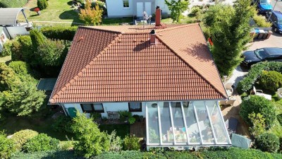 Charmantes Einfamilienhaus mit Garten, Wintergarten und Outdoor Spa – ideal für Familien und Paare