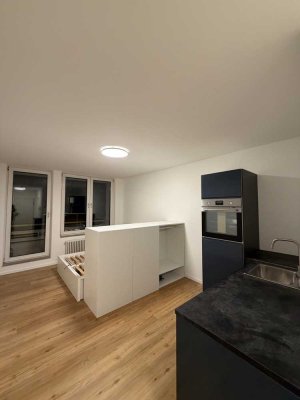 Modernes 1-Zimmer-Apartment (28 m²) – frisch renoviert, teilmöbliert mit Einbauküche