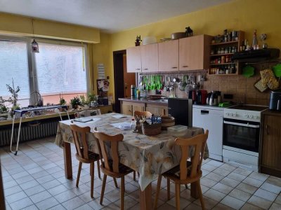 Großzügige, 3,5-Zimmer-Wohnung in Rommerskirchen-Oekoven