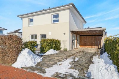 Das perfekte Zuhause für Ihre Familie - Moderne Stadtvilla in der Gartenstadt