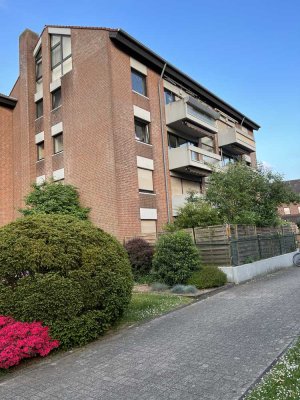 4-Zimmer-Wohnung mit Balkon in Krefeld-Hüls