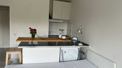 1-Zimmer Wohnung mit Balkon in Düsseldorf-Wersten