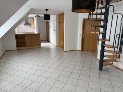 2-Raum-Dachgeschosswohnung in Kandel