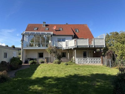 Ideal für 2 Generationen ist dieses modernisierte, grundsolide 1-2 Familienhaus...