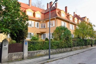 Charmante 2,5-Zimmer Altbauwohnung in München-Laim in grünem Umfeld