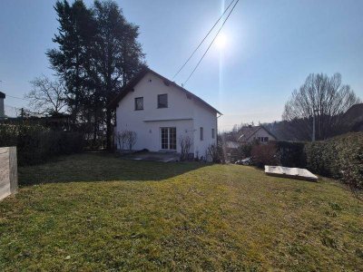 Am Gründberghof! Gepflegtes EFH mit Schwimmteich in Ruhelage, Linzblick, 142 m² WNFL + Keller/Doppelgarage! Straßenbahnnähe!