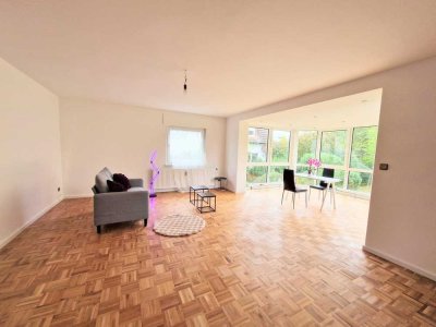 Provisionsfrei & Renoviert: 4-Zimmer-Wohnung mit Gemeinschaftsgarten, Balkon und Wintergarten