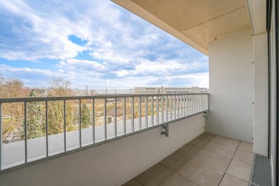 Erstbezug- teilmöblierte Wohnung mit Loggia- Wels / Neustadt