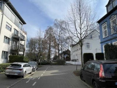 Erstbezug mit großem Balkon: Geschmackvolle 2-Raum-Loft-Wohnung in Mülheim adR, zentral und ruhig