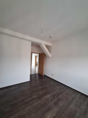 Schöne, renovierte 3-Zimmer-Wohnung