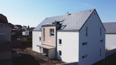 Geförderte 2-Zimmer Starterwohnung im Dachgeschoss in Behamberg - Kaufoption!