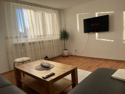 Möblierte  3-Zimmer Dachgeschosswohnung in zentraler Lage von Friedrichshafen