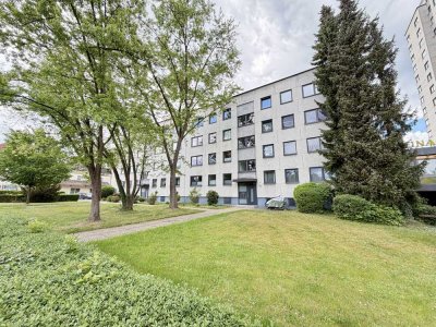 Gepflegte 2-Zimmer-Wohnung mit Balkon & EBK im Inneren Westen!