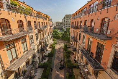 Hofgarten zur Mitte - Großzügige 2-Zimmer-Wohnung in einer sicheren Wohnanlage mit Conciergeservice