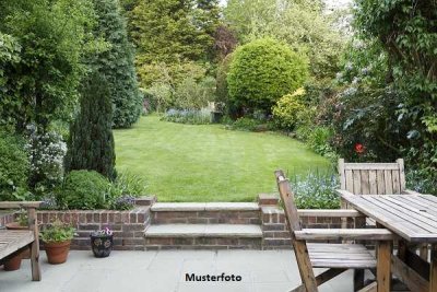 Ferienhaus, Wintergarten, Terrasse und Gartenhaus