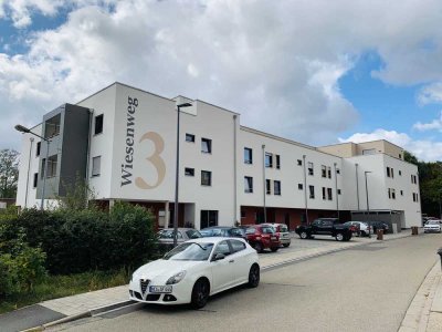 Attraktive 2-Zimmer Wohnung mit Balkon im 2. OG in Emskirchen