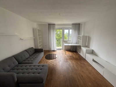 Top möblierte 2-Zimmer-Wohnung mit Balkon & viel Stauraum – Perfekt für WG oder Studenten