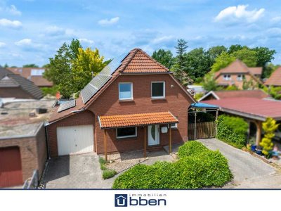 Einfamilienhaus mit PV-Anlage und Garage!