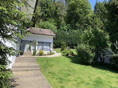 Stilvolle, neuwertige 2-Zimmer-Dublex Wohnung  in Bad Wildbad ,möbliert und mit Einbauküche