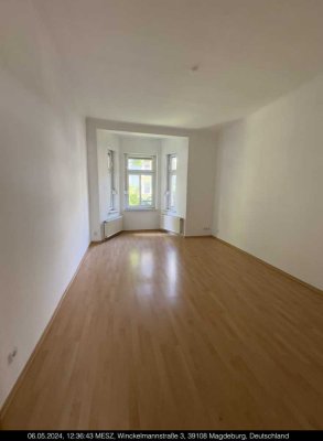 Wohnen in Stadtfeld - sehr schöne Dreiraumwohnung