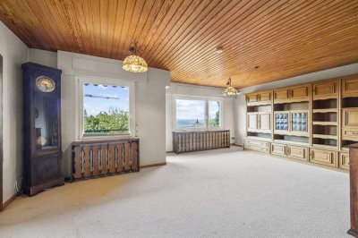 Aussicht inklusive - Einfamilienhaus mit Keller, großem Grundstück und viel Potenzial