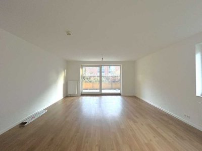 Erstbezug nach Sanierung! Große 3 Zimmerwohnung mit gemütlichem Balkon