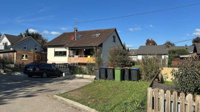 Haus mit 2 Wohnungen und einer Einliegerwohnung