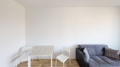 Möblierte 2-Raum-Wohnung mit Balkon