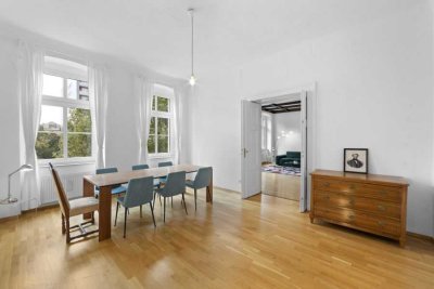 Provisionsfrei* Von Privat - Traumhafte Altbauwohnung 4-Zi auf 116m2 Lift im Herzen v. Berlin-Mitte